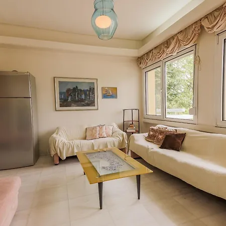 Zeusplace Poolvilla Natura Paralia